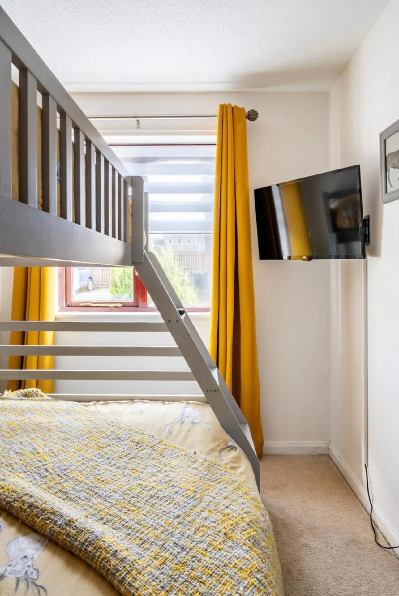 Ochil View Holiday Let Tullibody Экстерьер фото